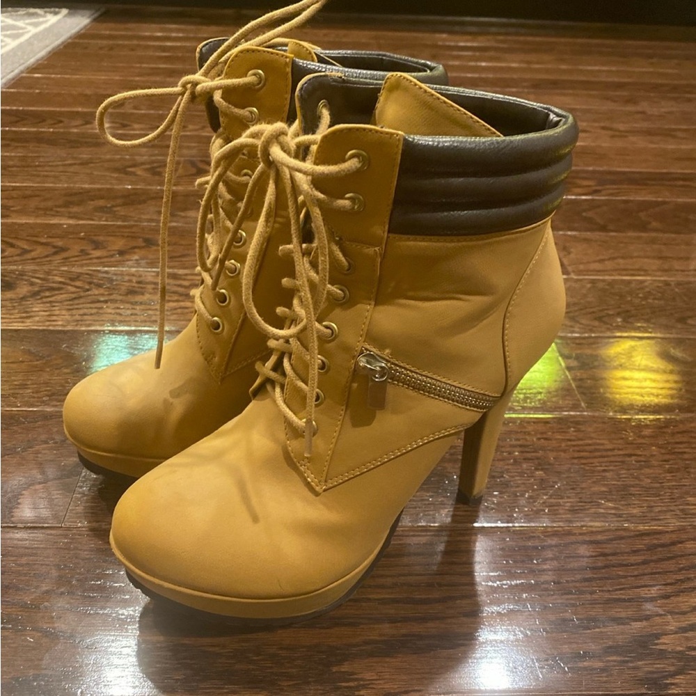 Mix No. 6 Tan and Brown  Ankle Boots